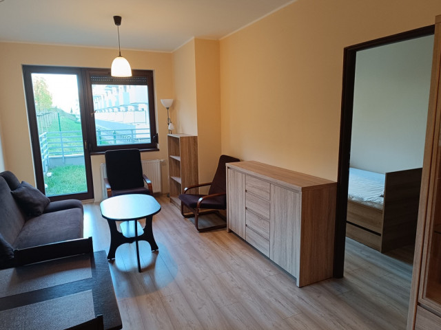 Apartament z ogródkiem, parking