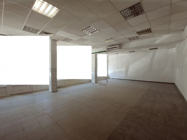 Lokal 122m2 w Centrum, duża witryna